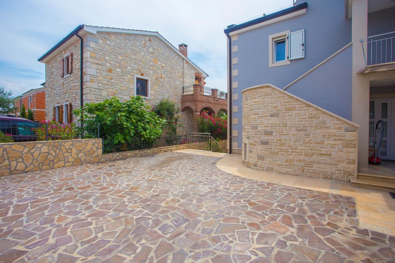 ホテル Casa Del Sole Kaštelir エクステリア 写真